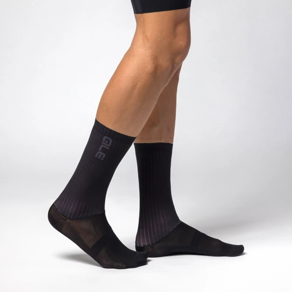 Aerodynamické cyklistické ponožky ALÉ FLUIDA ACCESSORI - Velikost M/40-43