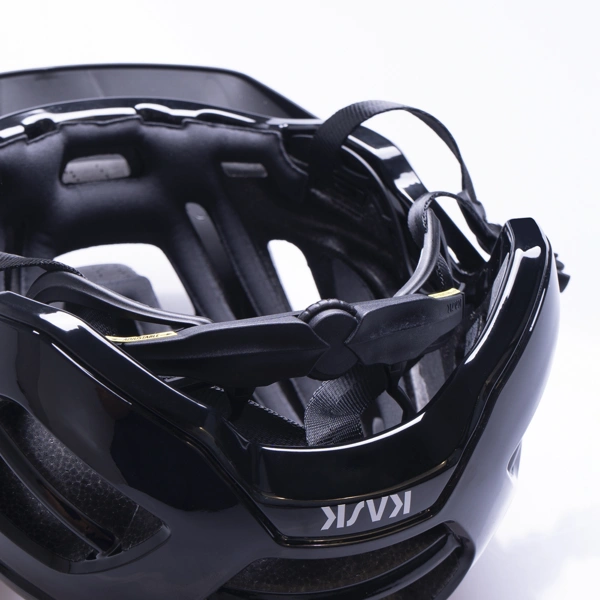 Caipi WG11 Black - Velikost L (59-62)