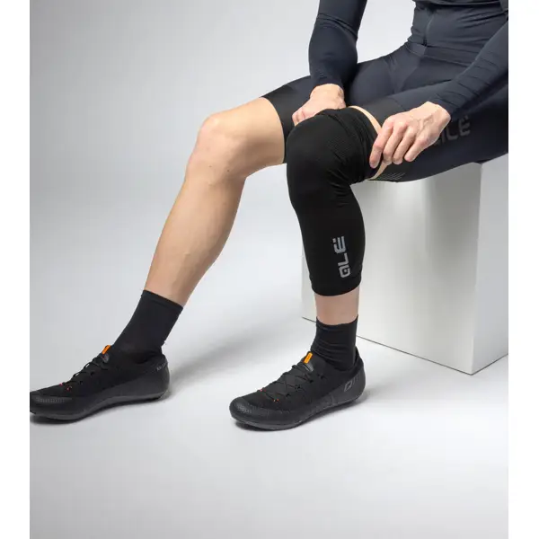 Cyklistické návleky na kolena ALÉ Dryarn® - Velikost ONE SIZE