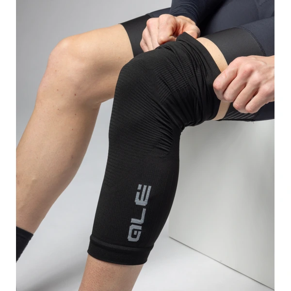 Cyklistické návleky na kolena ALÉ Dryarn® - Velikost ONE SIZE