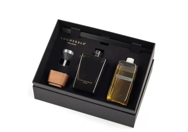 Dárková sada s vůní AZAD KASHMERE - flakon aroma difuzéru + náplň 500 ml + tyčinky + trychtýřek + víčko z ořechového dřeva