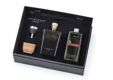 Dárková sada s vůní DOLCE ROMA XXI - flakon aroma difuzéru + náplň 500 ml + tyčinky + trychtýřek + víčko z ořechového dřeva