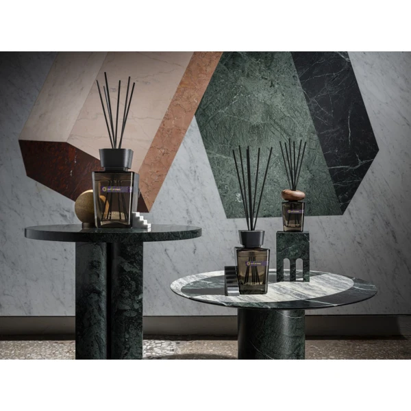 Difuzér s tyčinkami s vůní OUT OF MIND - 500 ml