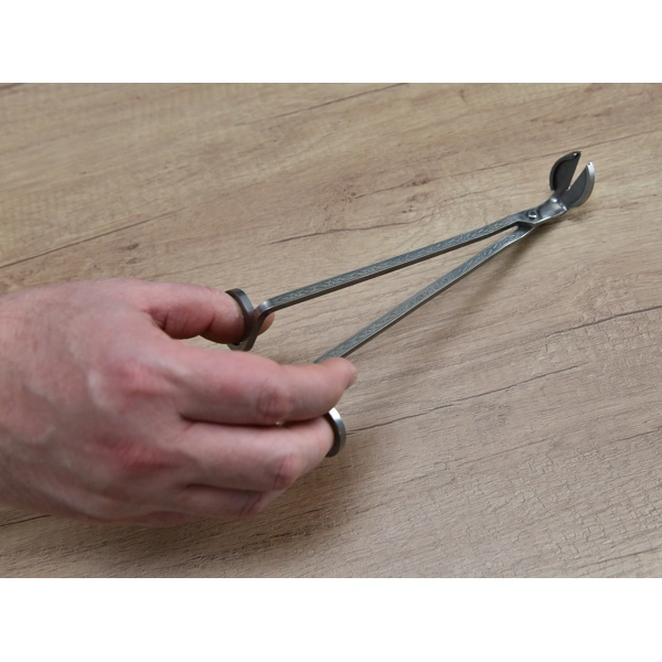 Dlouhé nůžky na zastřižení knotu svíčky - střídbrné