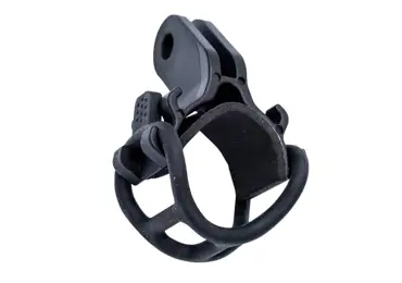 Držák pro spodní uchycení světla