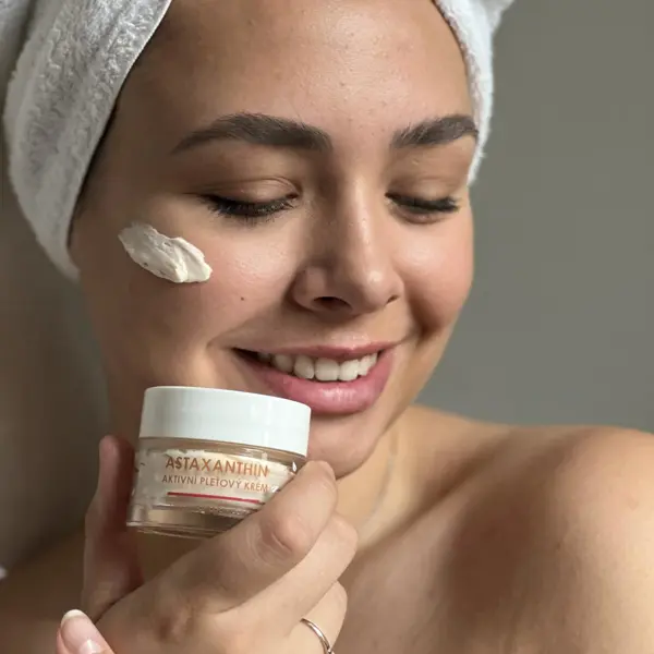Green idea Astaxanthin - aktivní pleťový krém 50 ml