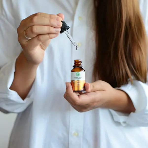 Green idea Hyaluronové sérum s hadím jedem 25 ml