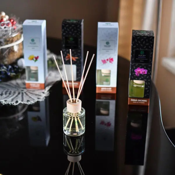 Green idea ​Ratanové vonné tyčinky - Lotos květ 100 ml