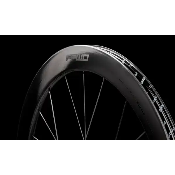 Karbonová kola RAW CS (55 mm), FFWD/CS 2:1, GlossyBlack, plášť - SRAM XDR 12sp