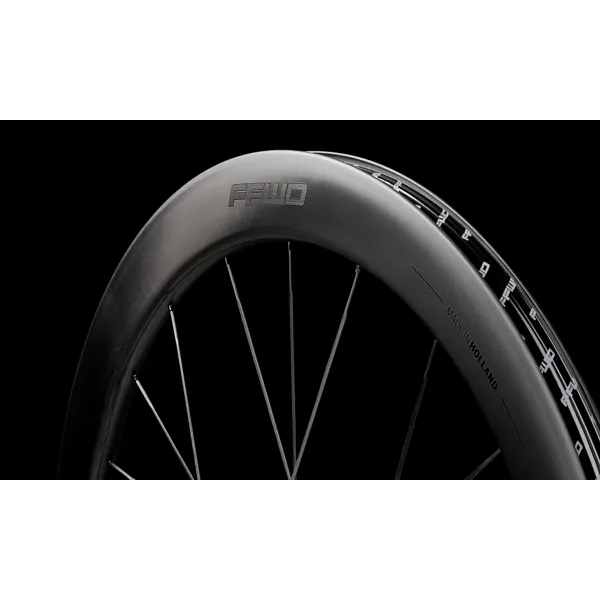 Karbonová kola RAW CS (55 mm), FFWD/CS 2:1, MattBlack, plášť,SRAM XDR 12sp