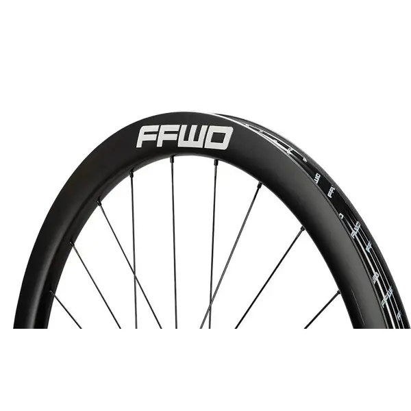 Karbonová kola RYOT44 V2 (44 mm), DT240 2:1 EXP, White, plášť - Campagnolo 9-12sp