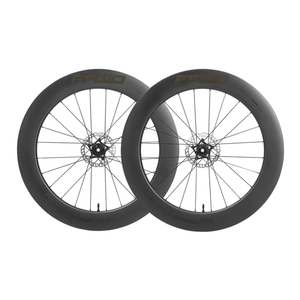 Karbonová kola RYOT77 V2 (77 mm), DT240 2:1 EXP, plášť - Shimano 11/12sp
