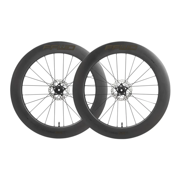 Karbonová kola RYOT77 V2 (77 mm), DT240 2:1 EXP, plášť - SRAM XDR 12sp