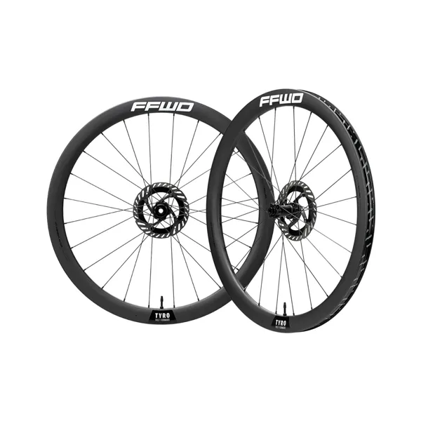 Karbonová kola TYRO V3 (45 mm), FFWD N/LITE 1:1, plášť - Microspline