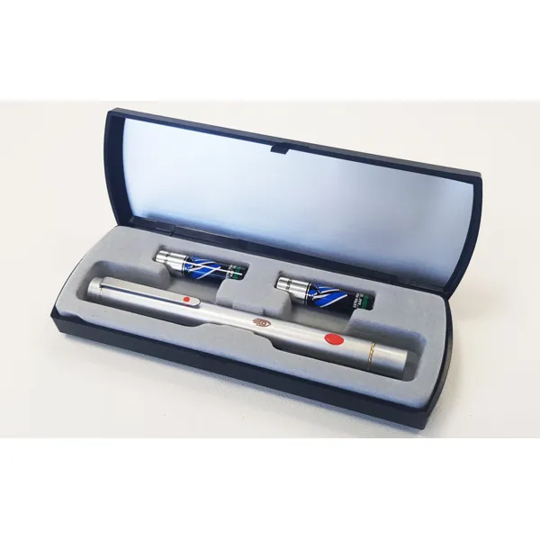 Laserové ukazovátko LX4, stříbrné se šipkou