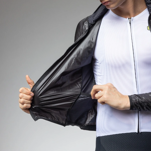 Letní cyklistická bunda ALÉ GUSCIO LIGHT PACK 2.0 ALE