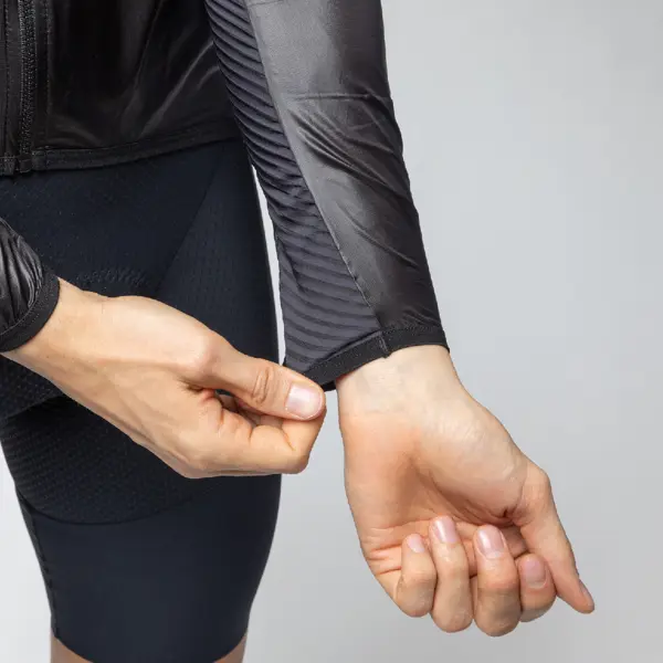 Letní cyklistická bunda ALÉ GUSCIO LIGHT PACK 2.0 ALE