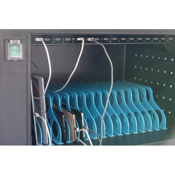 Mobilní nabíjecí skříň pro 16 tabletů nebo notebooků s USB-C