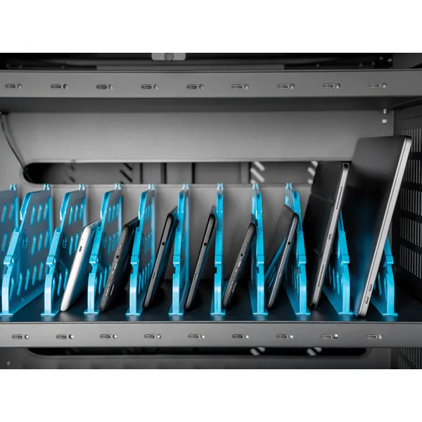 Mobilní nabíjecí skříň pro 30 notebooků s USB-C