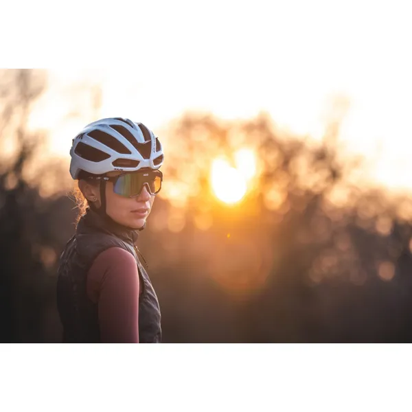 Protone Icon WG11 White - Velikost L (59-62)