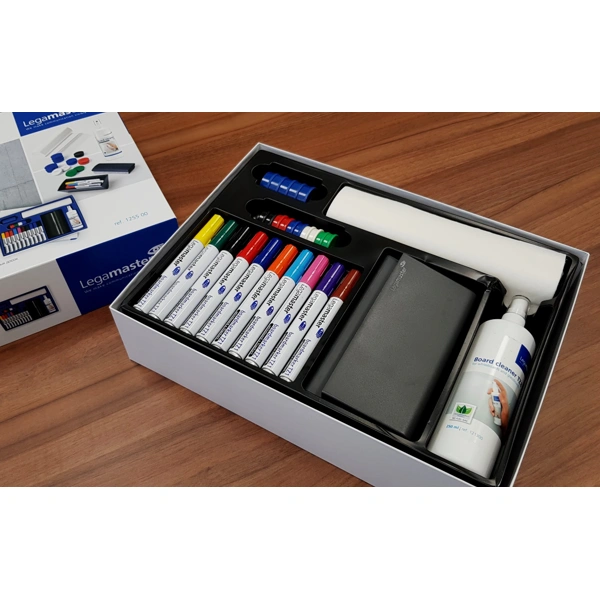 Obrázek pro LEG-7125500 Sada PROFESSIONAL - příslušenství pro tabule - fixy, stěrka, magn. čistící tek.