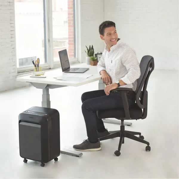 Skartovač Fellowes LX 210