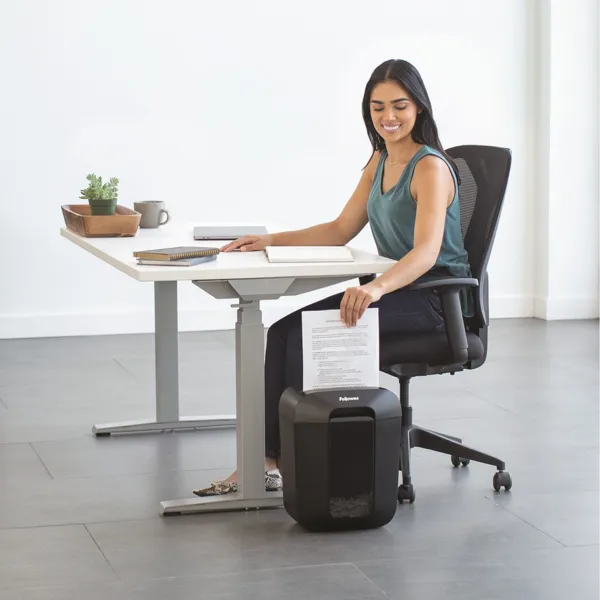 Skartovač Fellowes LX 45