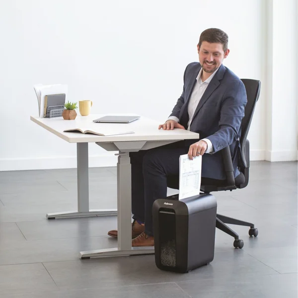 Skartovač Fellowes LX 65