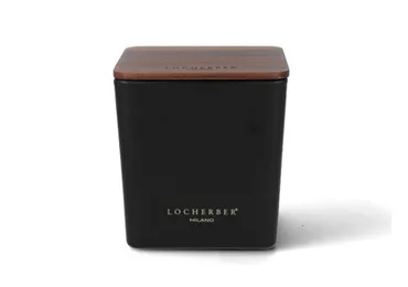 Vonná svíčka v černém skle s dřevěným víčkem s vůní BANKSIA - 500 g