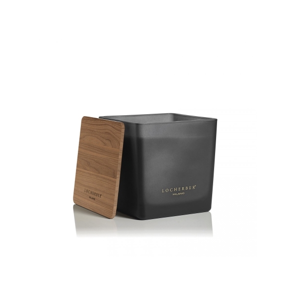 Vonná svíčka v černém skle s dřevěným víčkem s vůní HABANA TOBACCO - 1600 g