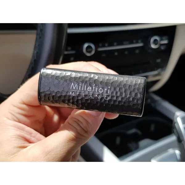 Vůně do auta ICON - Nero, Metal Shades