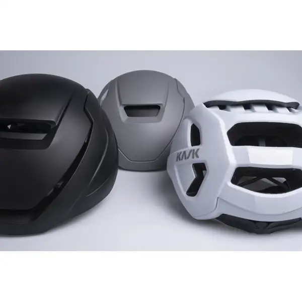 Wasabi WG11 Black Matt - Velikost L (59-62)