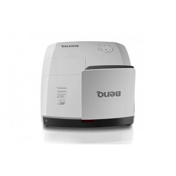 WXGA projektor BenQ MW855UST+ s ultra krátkou projekční vzdáleností